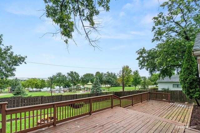 704 Halstead Avenue, Romeoville, IL 60446
