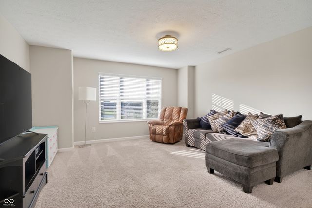 9697 Denrose Drive, Fishers, IN 46040