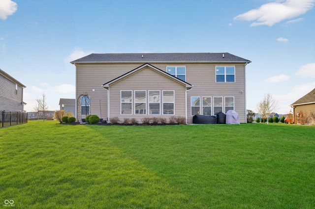 9697 Denrose Drive, Fishers, IN 46040
