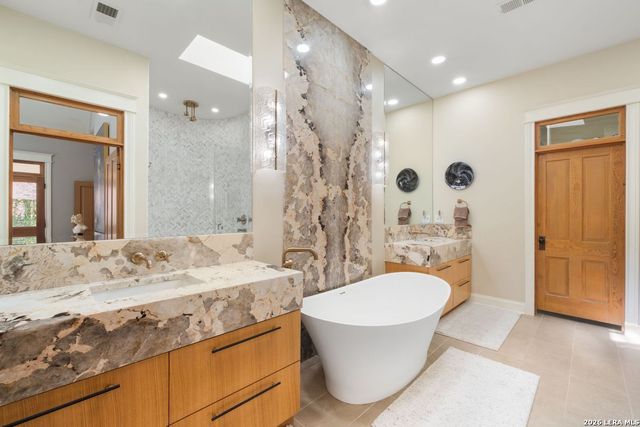 114 Haverhill Way, San Antonio, TX 78209