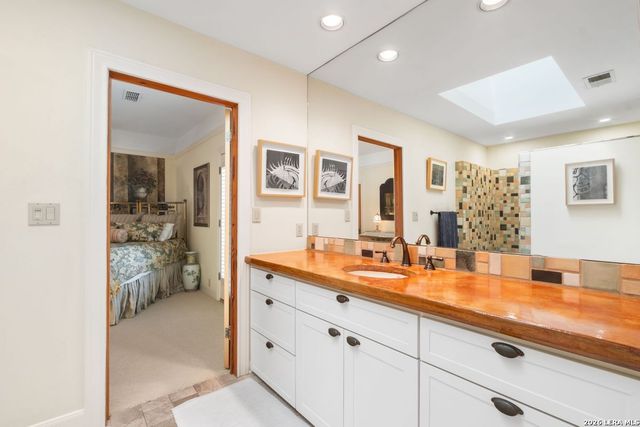 114 Haverhill Way, San Antonio, TX 78209