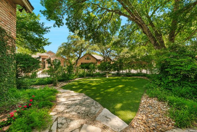 114 Haverhill Way, San Antonio, TX 78209