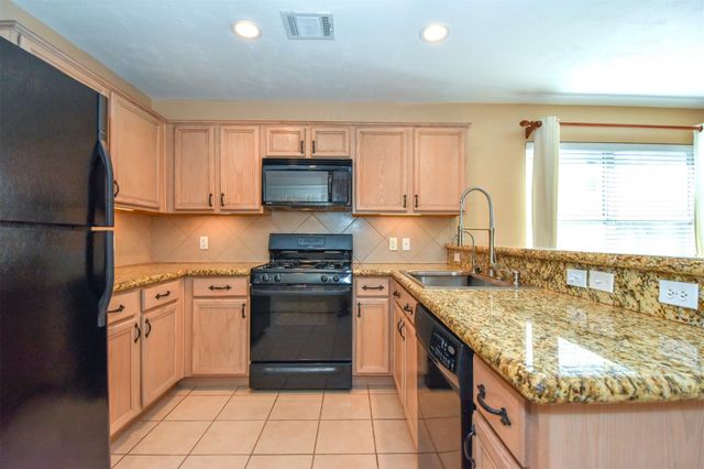 7215 Kransburg Ranch Drive, Cypress, TX 77433