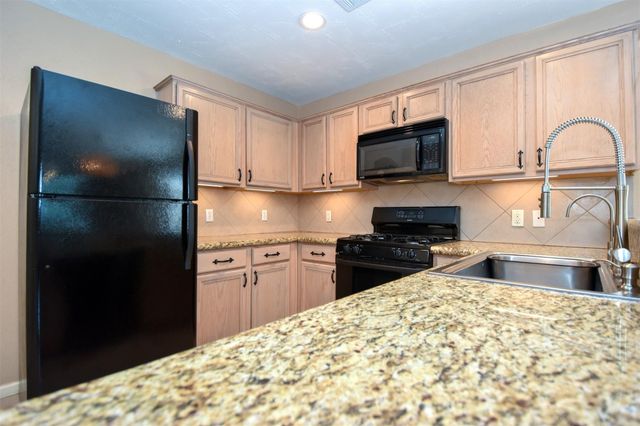 7215 Kransburg Ranch Drive, Cypress, TX 77433