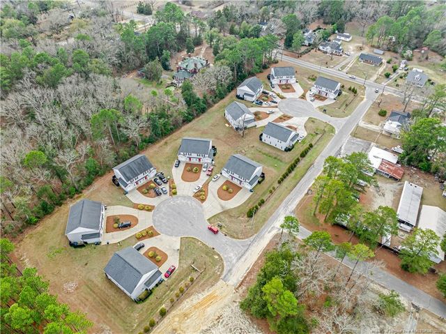 125 Sherman Court, Raeford, NC 28376