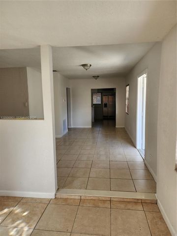 2837 NW 9th Ct, Fort Lauderdale, FL 33311