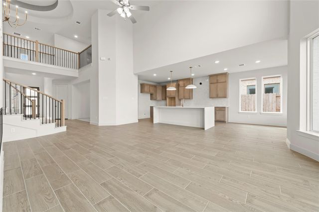 913 Rock Daisy TRL, Hutto, TX 78634