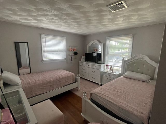 210 Pinecrest Drive, Pawtucket, RI 02861