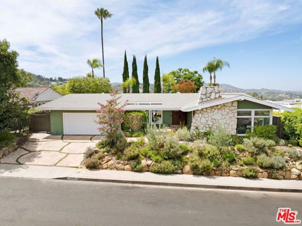 3617 Cody Road, Sherman Oaks, CA 91403