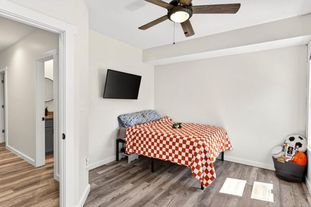 3915 ROLAND AVE, Baltimore, MD 21211