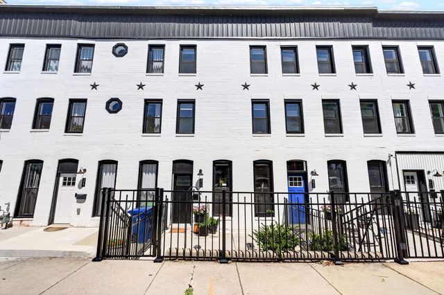 3915 ROLAND AVE, Baltimore, MD 21211
