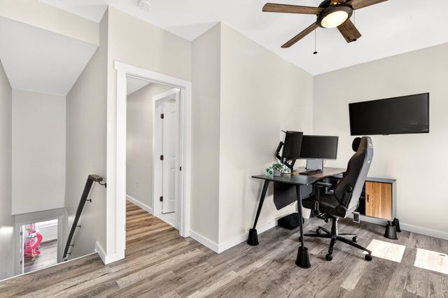 3915 ROLAND AVE, Baltimore, MD 21211