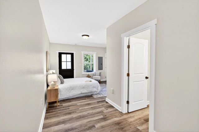 3915 ROLAND AVE, Baltimore, MD 21211