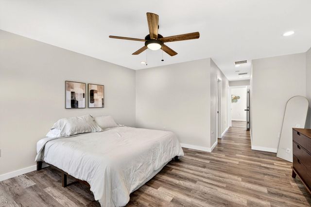 3915 ROLAND AVE, Baltimore, MD 21211