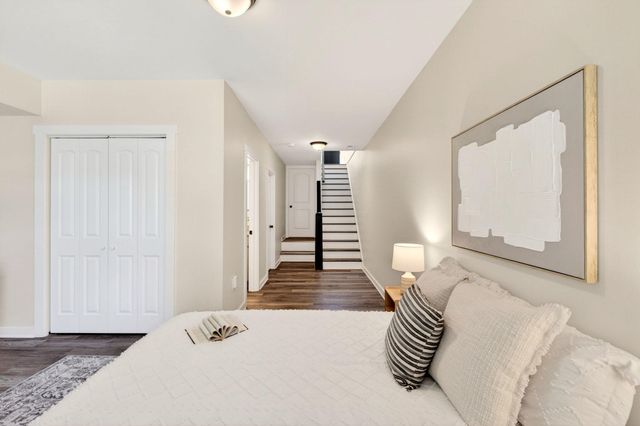 3915 ROLAND AVE, Baltimore, MD 21211