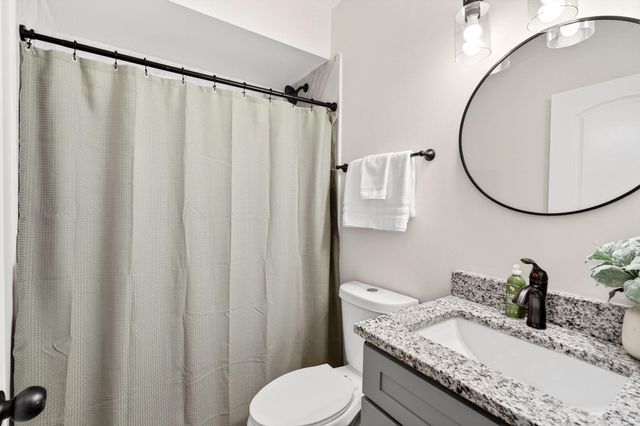 3915 ROLAND AVE, Baltimore, MD 21211