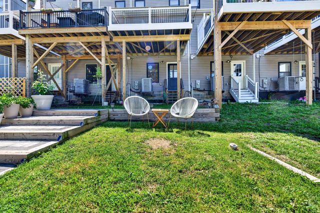 3915 ROLAND AVE, Baltimore, MD 21211