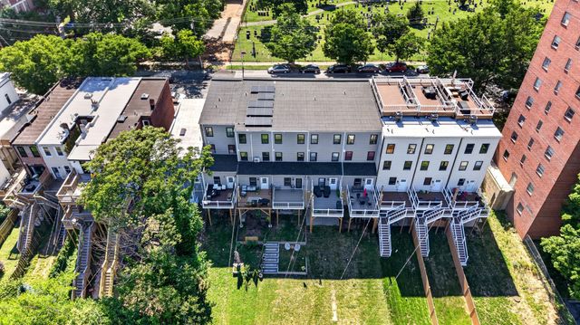 3915 ROLAND AVE, Baltimore, MD 21211