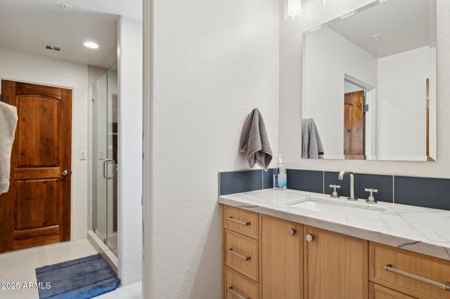 24200 N ALMA SCHOOL Road 7, Scottsdale, AZ 85255