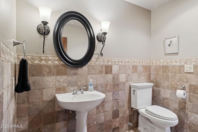 24200 N ALMA SCHOOL Road 7, Scottsdale, AZ 85255