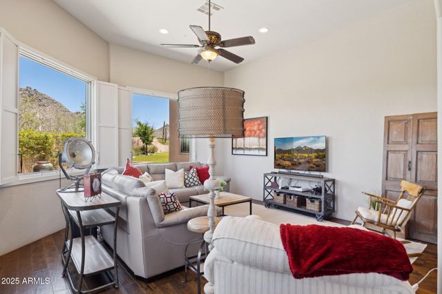 24200 N ALMA SCHOOL Road 7, Scottsdale, AZ 85255