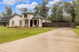 195 County Road 3667, Splendora, TX 77372