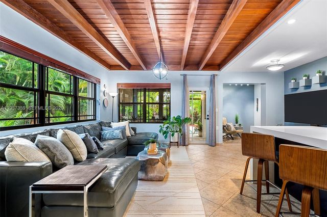 62 NE 110th St, Miami Shores, FL 33161