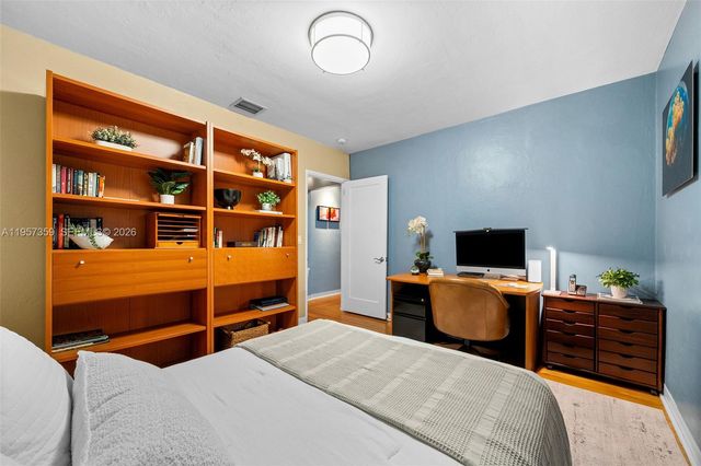 62 NE 110th St, Miami Shores, FL 33161