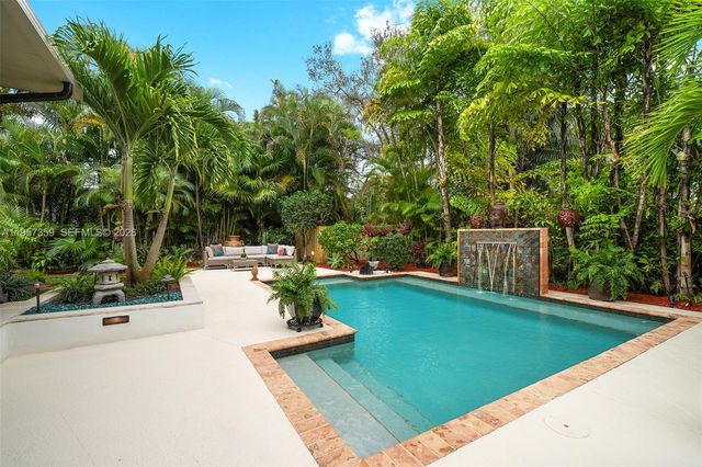 62 NE 110th St, Miami Shores, FL 33161