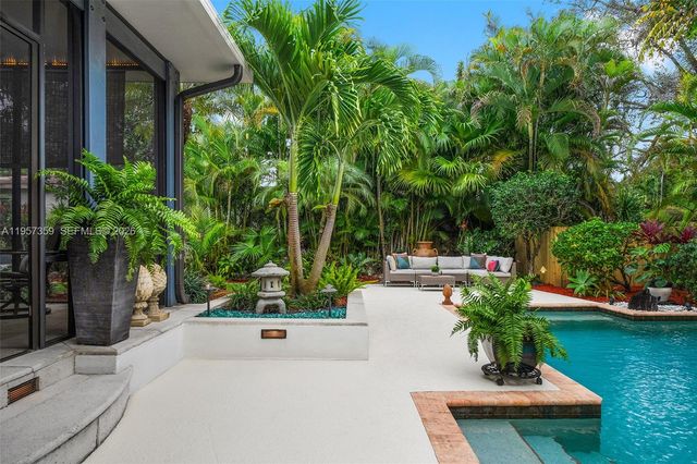 62 NE 110th St, Miami Shores, FL 33161