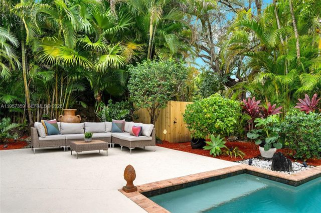 62 NE 110th St, Miami Shores, FL 33161