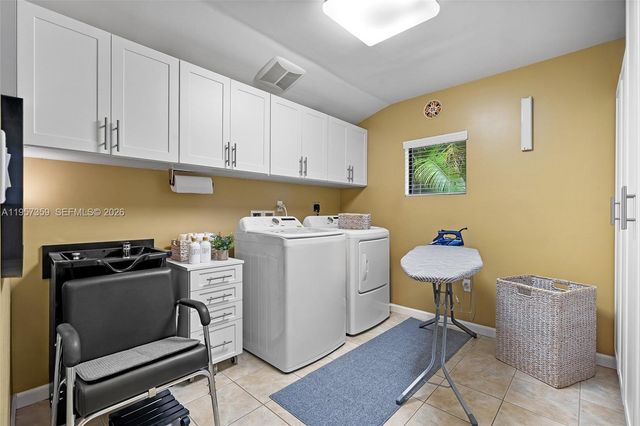 62 NE 110th St, Miami Shores, FL 33161