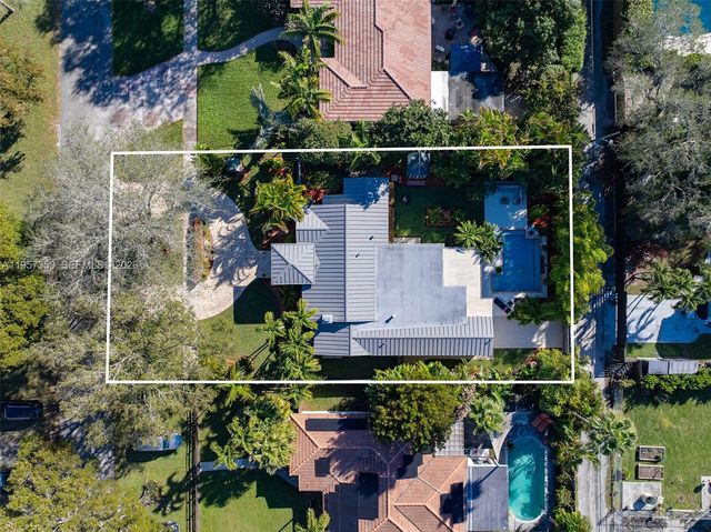 62 NE 110th St, Miami Shores, FL 33161