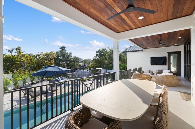 4634 HIGEL AVENUE, Sarasota, FL 34242