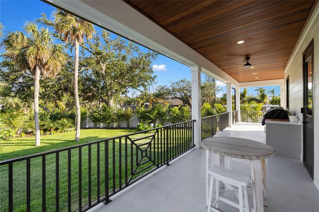 4634 HIGEL AVENUE, Sarasota, FL 34242
