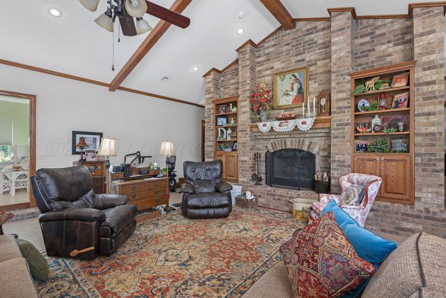 1906 Highway 86, Friona, TX 79035