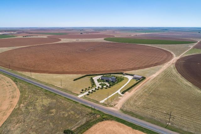 1906 Highway 86, Friona, TX 79035