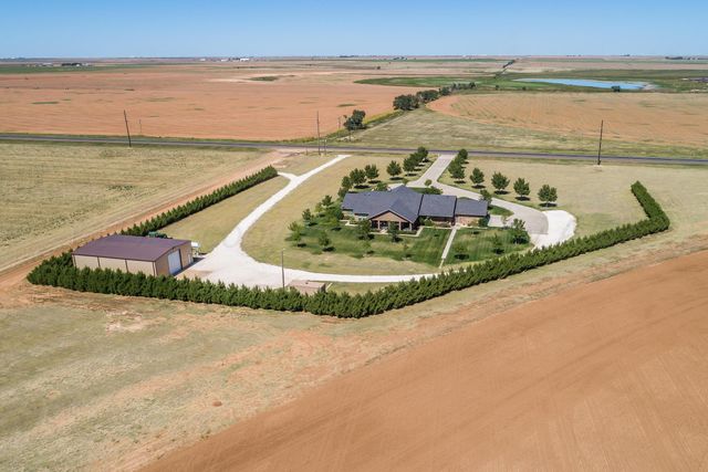 1906 Highway 86, Friona, TX 79035