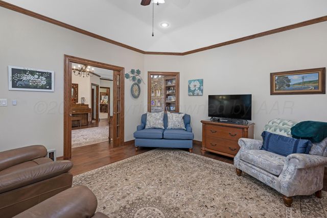 1906 Highway 86, Friona, TX 79035