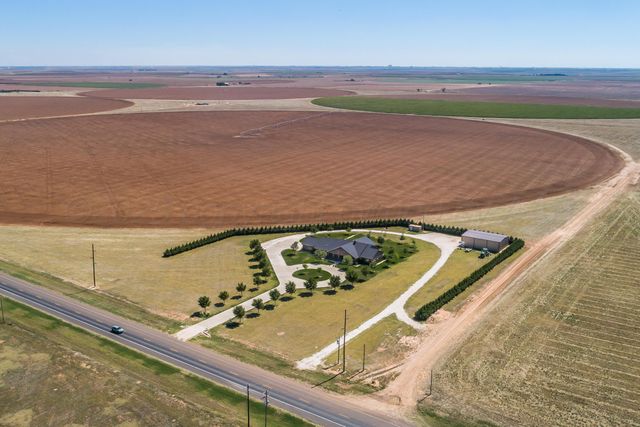 1906 Highway 86, Friona, TX 79035