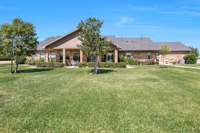 1906 Highway 86, Friona, TX 79035