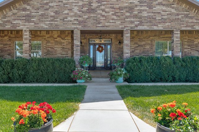 1906 Highway 86, Friona, TX 79035