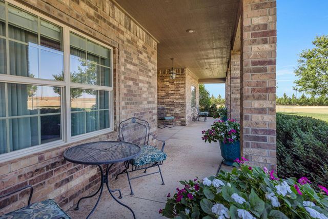 1906 Highway 86, Friona, TX 79035