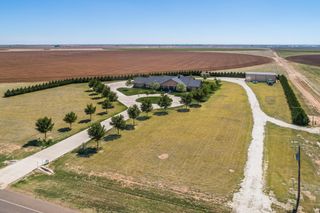 1906 Highway 86, Friona, TX 79035