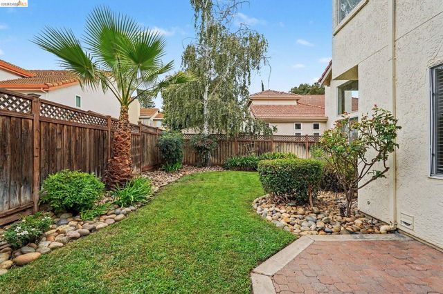 850 Nicholas Ct, Brentwood, CA 94513