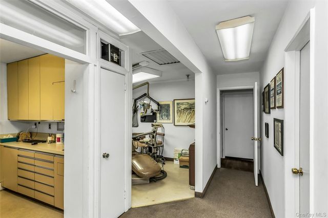 828 N Fletcher Avenue, Valley Stream, NY 11580