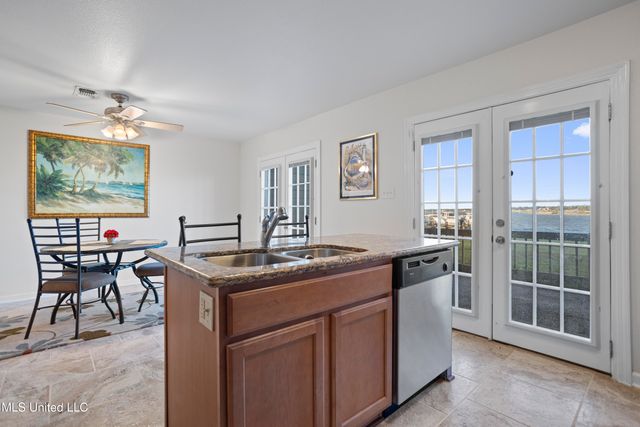 495 Popp'S Ferry Road, Unit 25, Biloxi, MS 39531