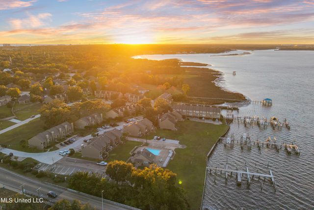 495 Popp'S Ferry Road, Unit 25, Biloxi, MS 39531