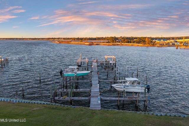 495 Popp'S Ferry Road, Unit 25, Biloxi, MS 39531