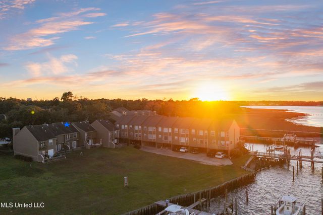 495 Popp'S Ferry Road, Unit 25, Biloxi, MS 39531
